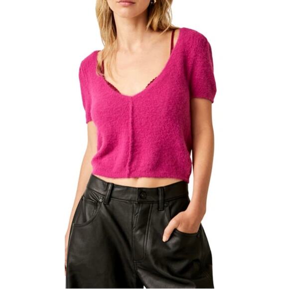 Free People Keep Me Warm Crop Top Fuchsia Pink NWT Size Large - Picture 3 of 8
